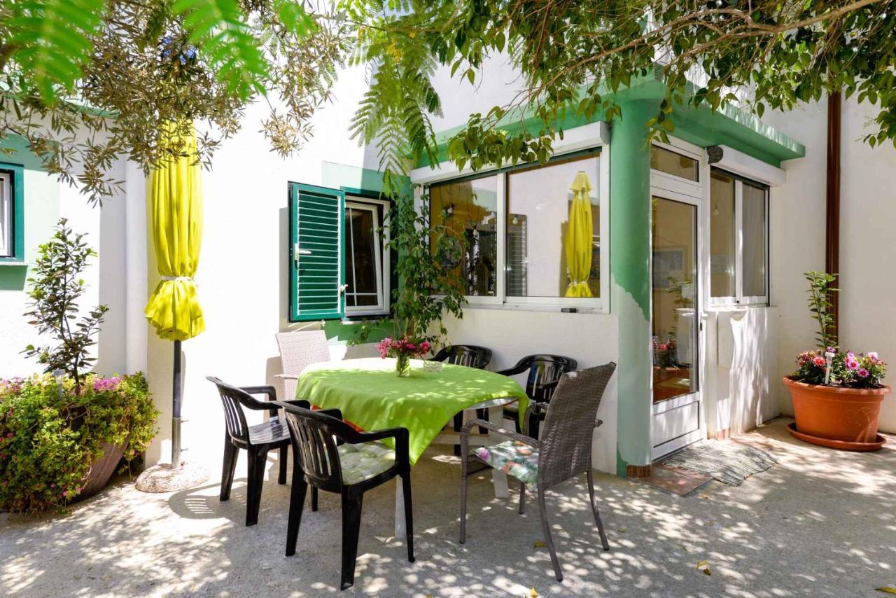 Apartments In Vir/Insel Vir 34750 ภายนอก รูปภาพ